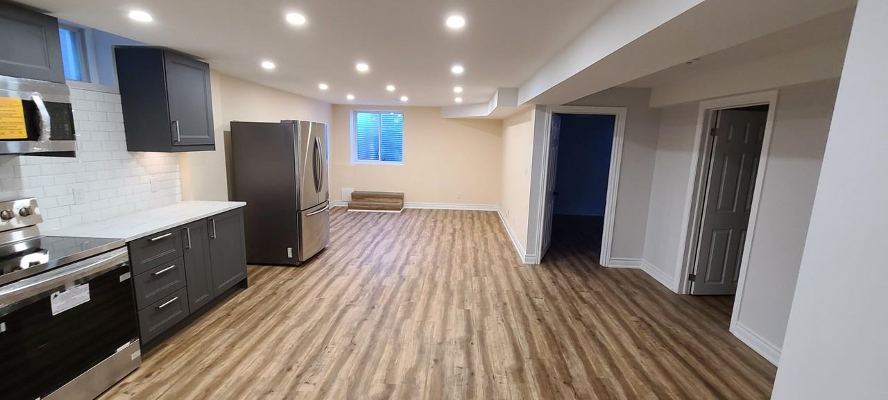 16 Stark Crescent - Photo 3 of 10