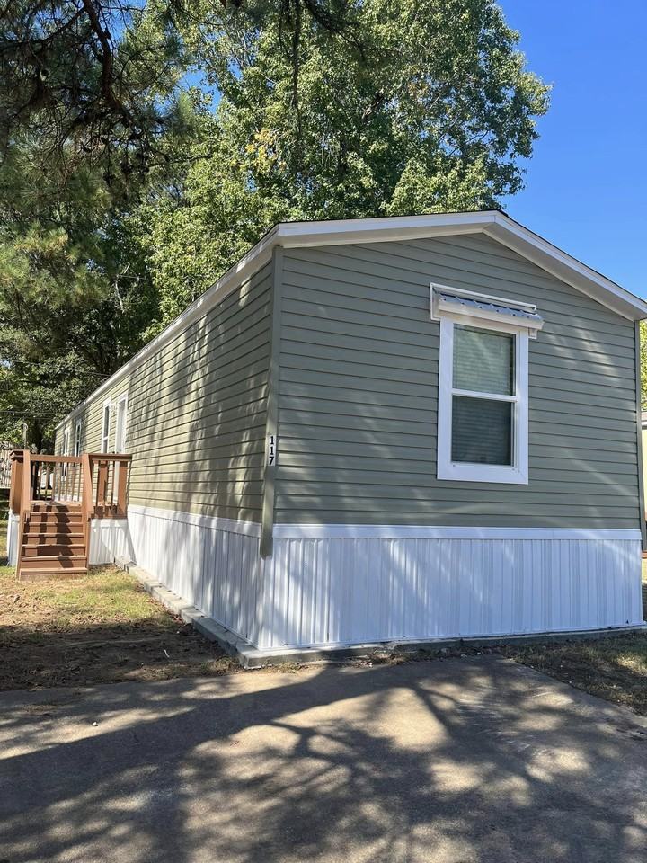 117 Peggy St - Photo 2 of 37