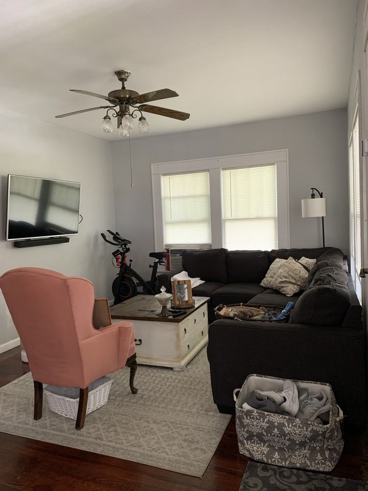 205 S 8th Ave #NA - Photo 2 of 10