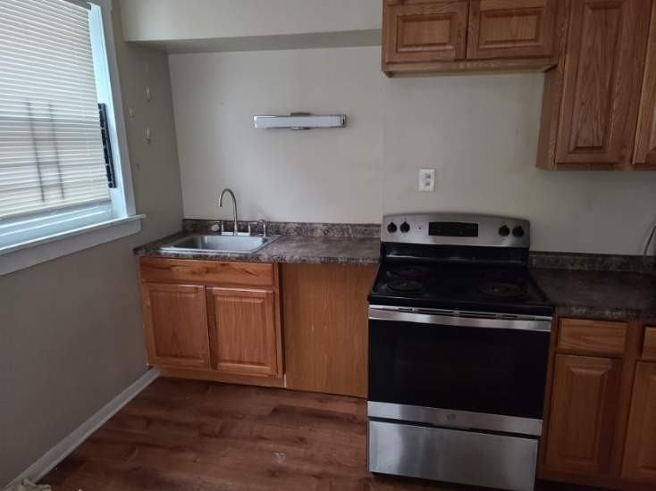 13330 S Buffalo - Photo 3 of 7