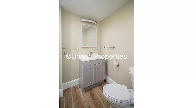 53 Brattle St - Photo 3 of 10