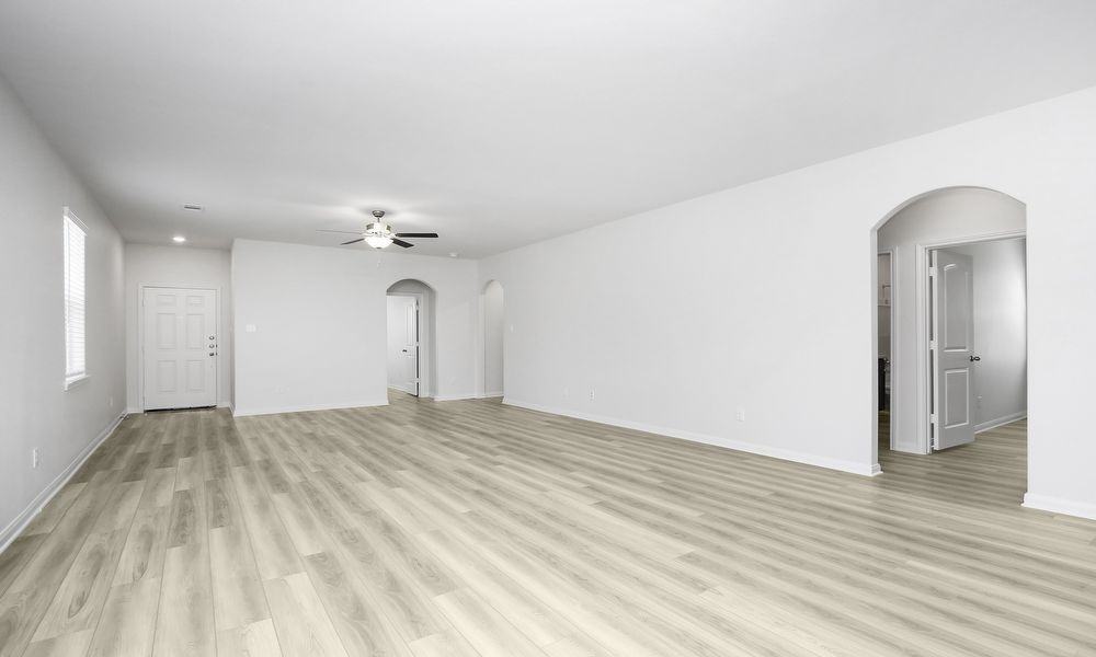 15530 Caramel Springs Dr - Photo 3 of 16