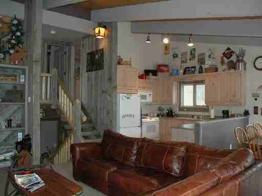 2590 Looking Glass Rd - Photo 2 of 13