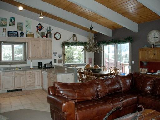 2590 Looking Glass Rd - Photo 3 of 13