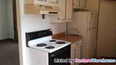 1638 Ensenada St - Photo 3 of 15