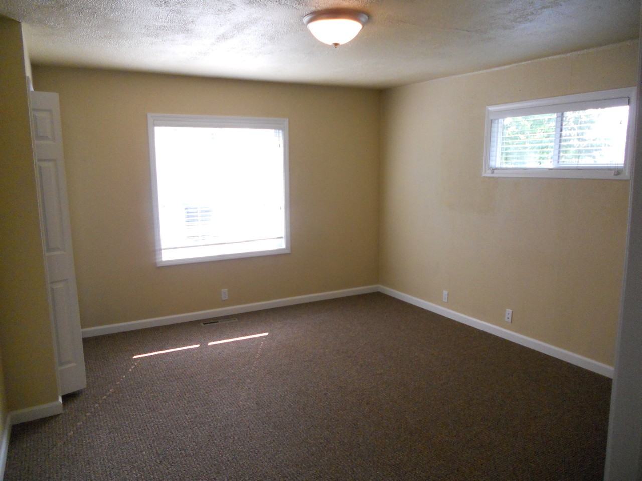 2012 36th St - Photo 2 of 7