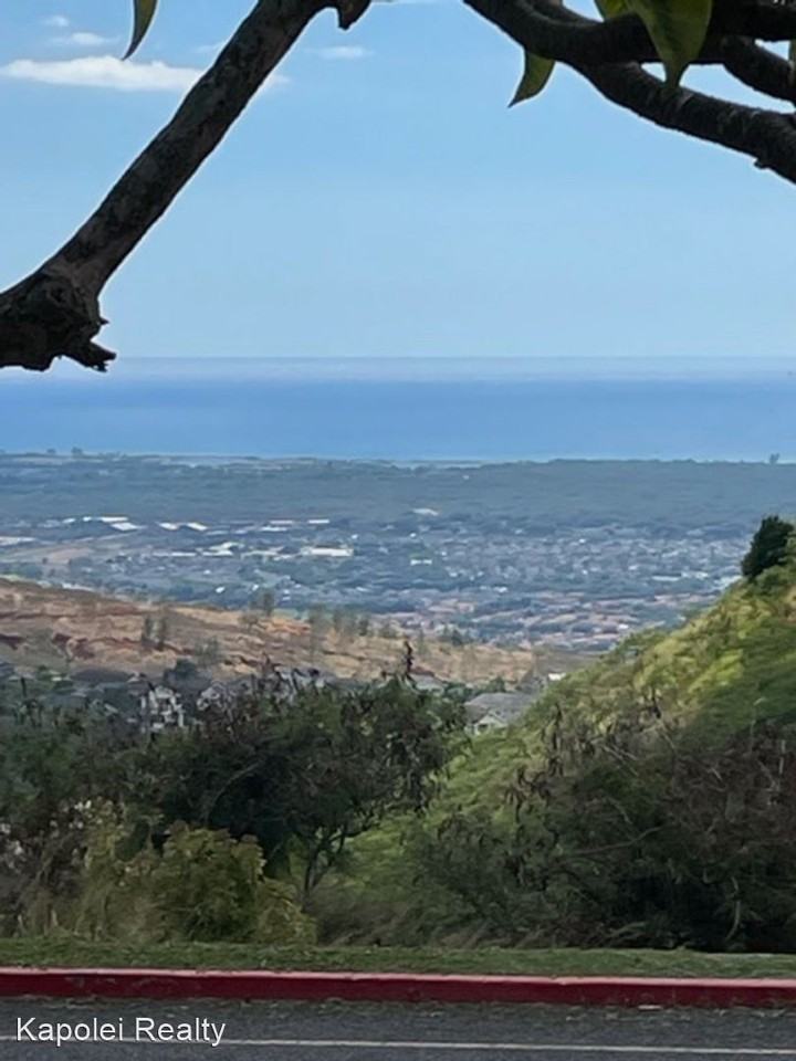 92-1264 Makakilo Drive - Photo 2 of 13