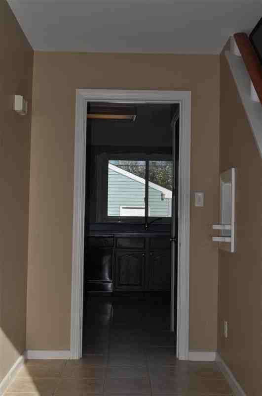 5007 Fairfield Ave - Photo 2 of 17