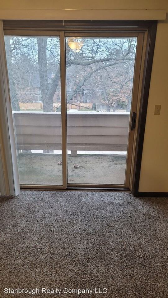 5008 Ingersoll - Photo 2 of 5