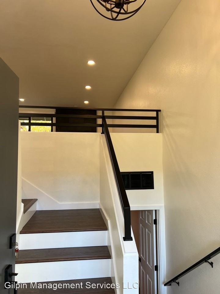 10422 NE 115th Pl K 41 - Photo 2 of 8