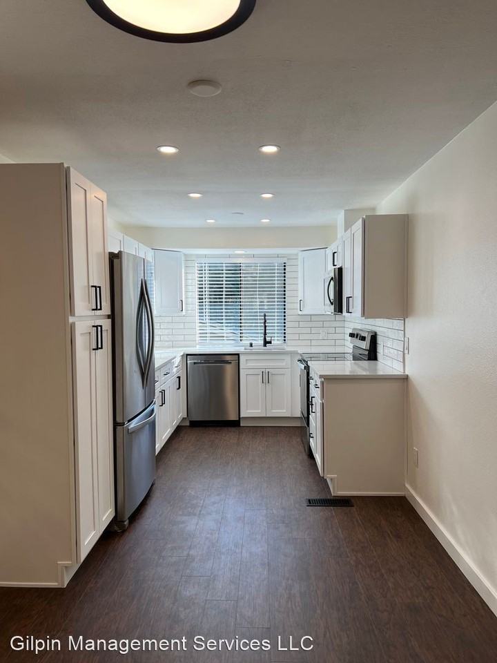 10422 NE 115th Pl K 41 - Photo 3 of 8