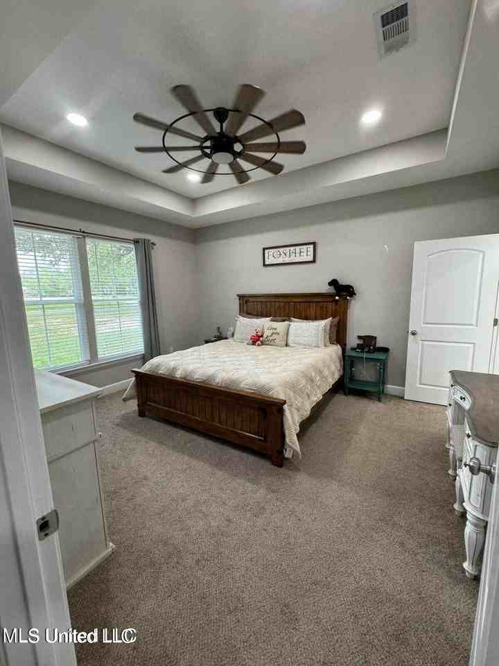 165 Green Rd - Photo 3 of 4