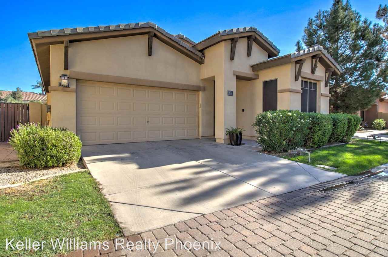 1833 W Periwinkle Way - Photo 3 of 45