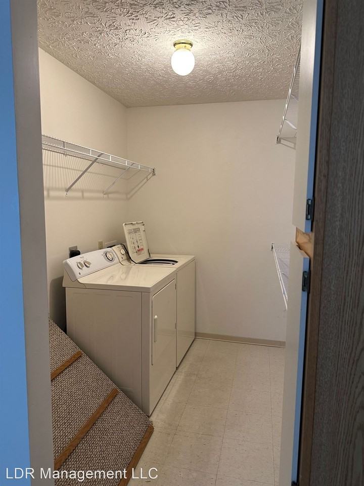 North Zane Apts, LLC - Photo 2 of 5