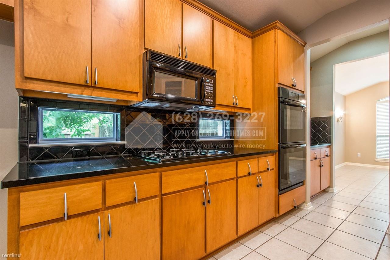 3700 Laurel Bay Loop - Photo 2 of 41