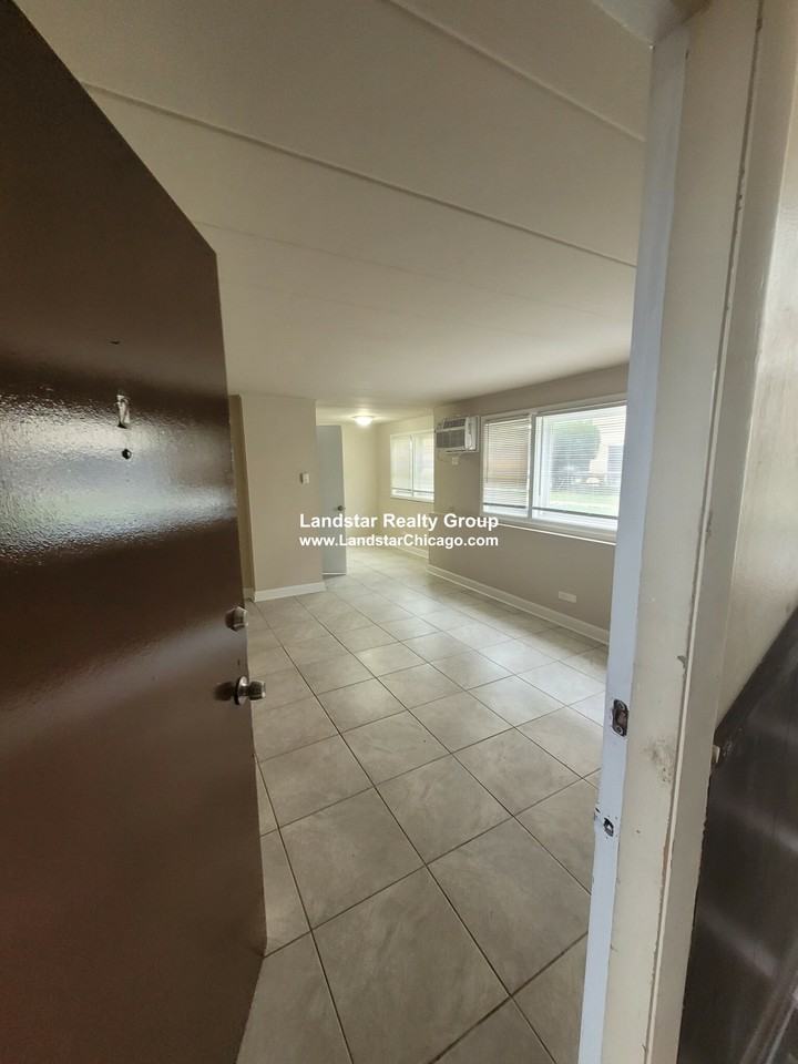 9612 Ivanhoe Ave #2