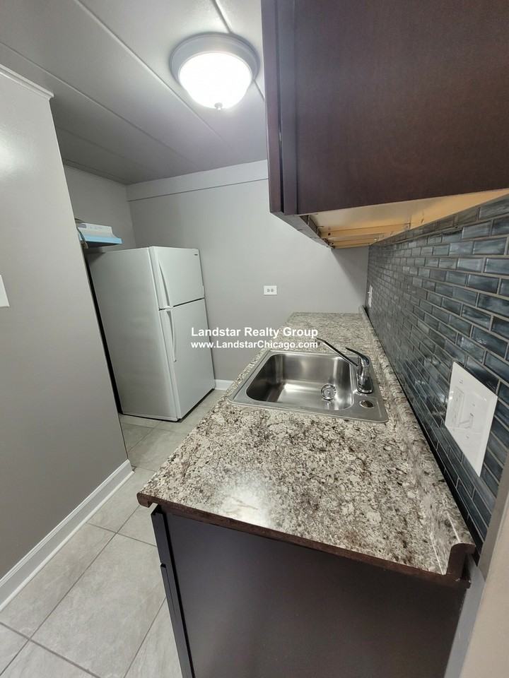 9612 Ivanhoe Ave #2 - Photo 4 of 8