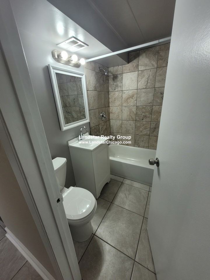 9612 Ivanhoe Ave #2 - Photo 6 of 8