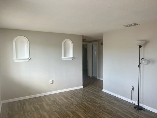 8852 Chilton Dr - Photo 6 of 26