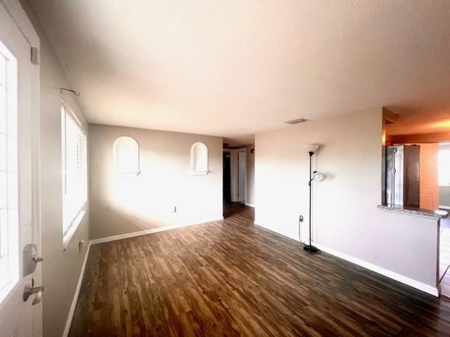 8852 Chilton Dr - Photo 7 of 26