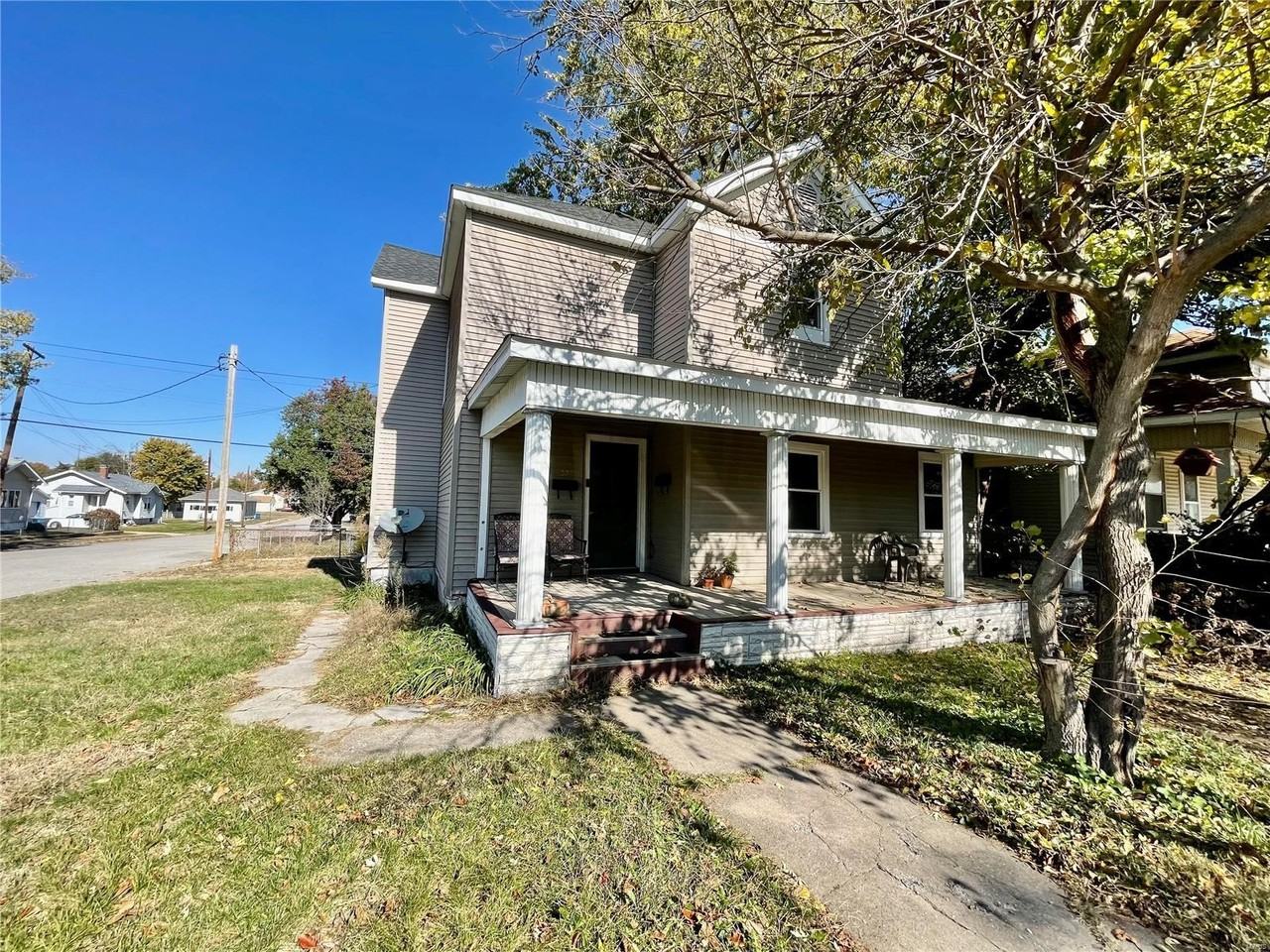 2 Bedroom House in Wood River, Wood River, IL 62095 for 875/month Zumper