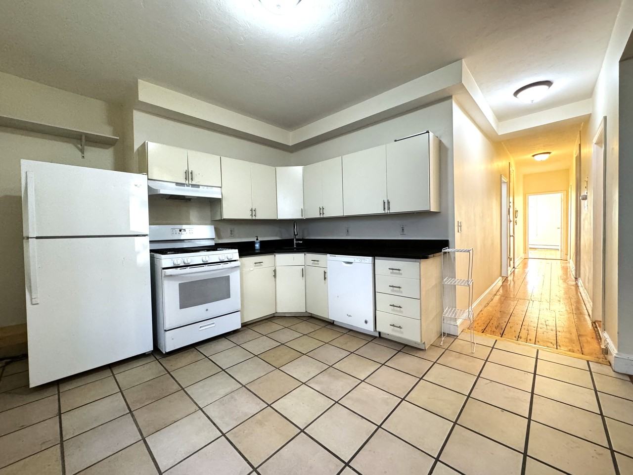 115 Hampshire St #3F