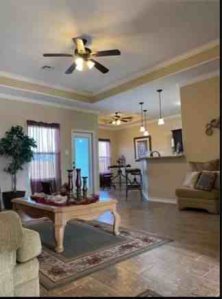 1949 Admiral Ln - Photo 4 of 5