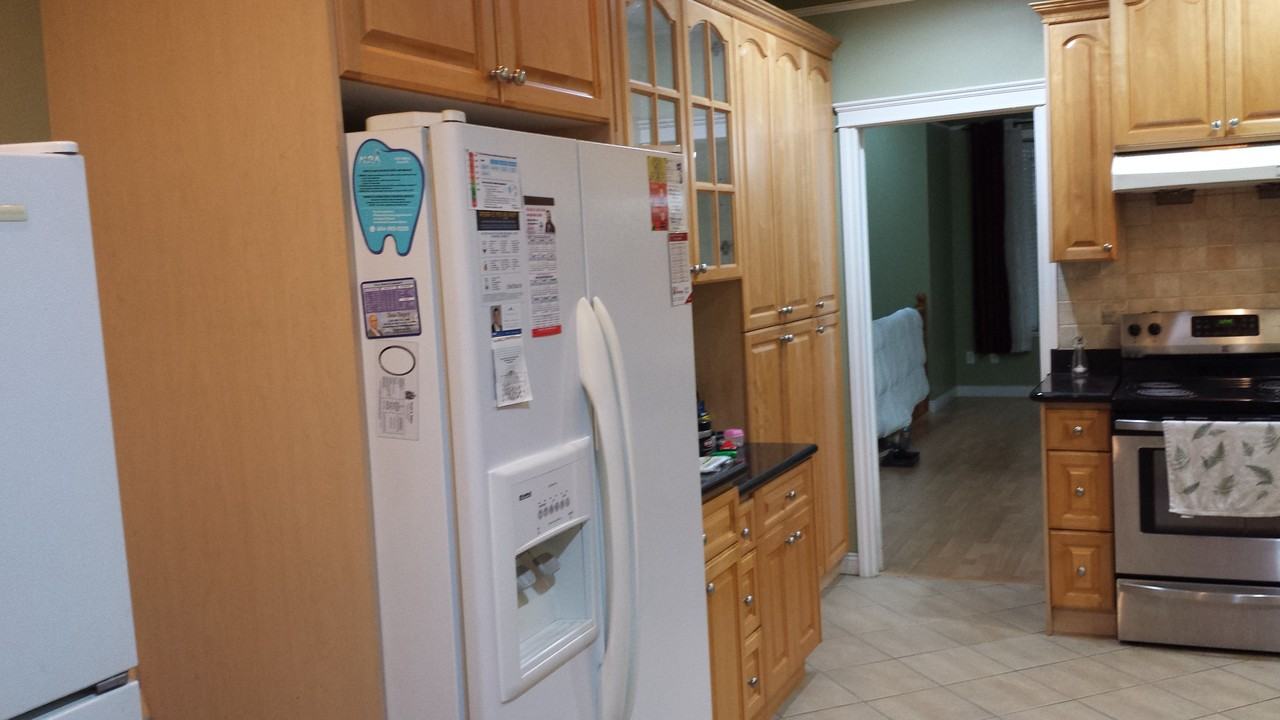 742 East 51st Avenue - Photo 2 of 9