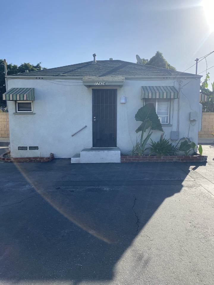 17426 Virginia Ave, Bellflower, CA 90706, USA 2 unit Rentals Zumper