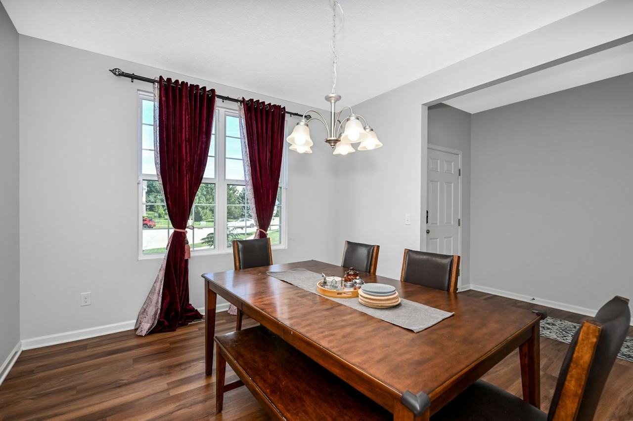 33377 Ambleside Dr #NA - Photo 3 of 37