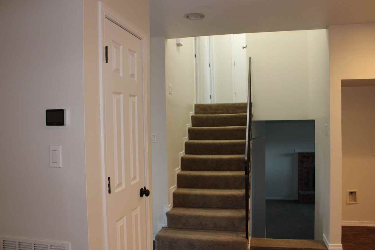 8009 Krim Dr Ne #NA - Photo 3 of 10