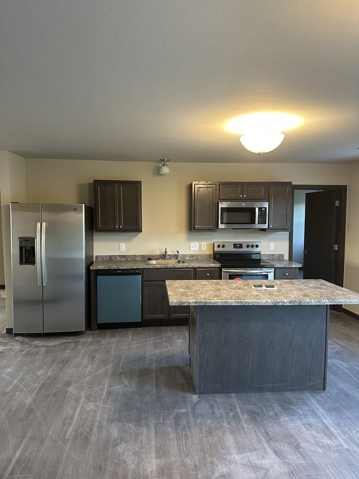 230 N Taft Ave #NA - Photo 3 of 20