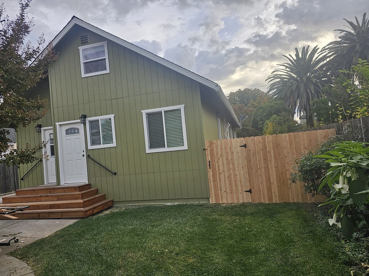 100 Solano Drive - Photo 3 of 16