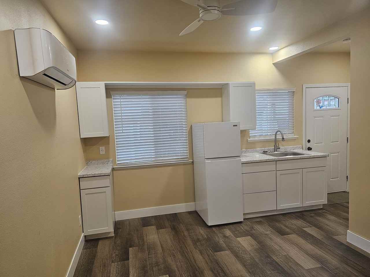 100 Solano Drive - Photo 4 of 10