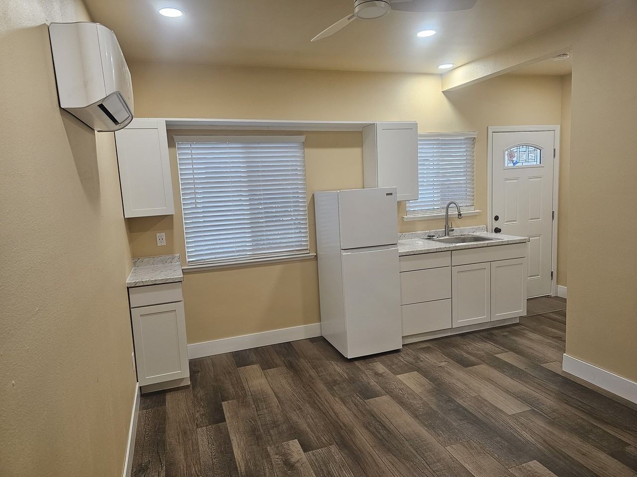 100 Solano Drive - Photo 5 of 10
