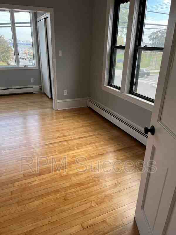 515 Broadway #2 - Photo 2 of 13