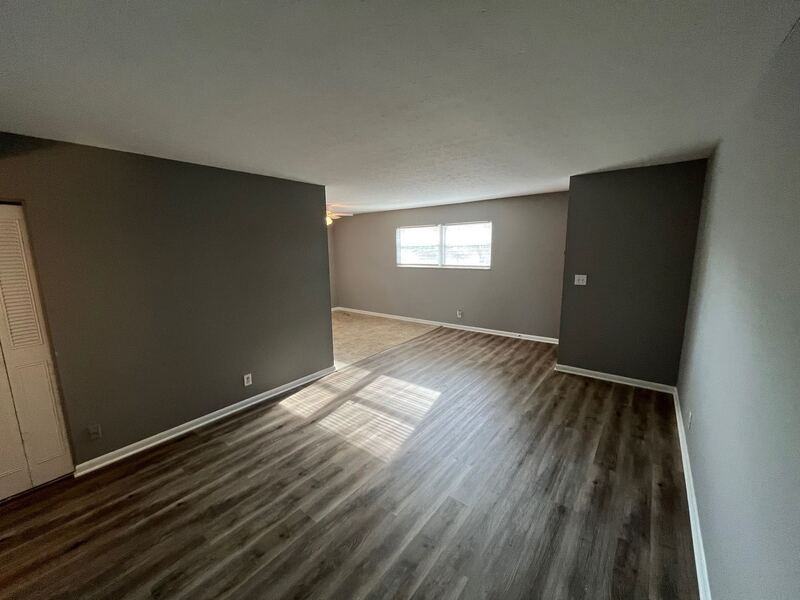 2219 Rockford Lane, Louisville, KY 40216 - Photo 3 of 12