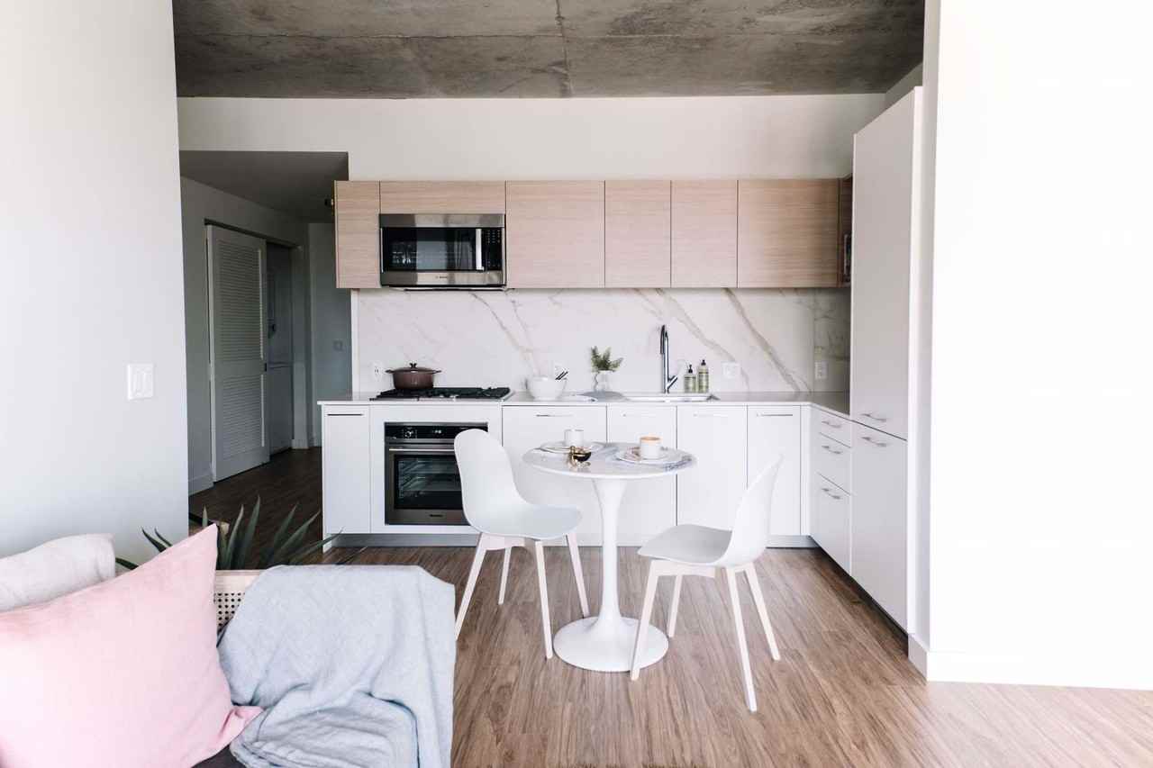 N Desplaines St 307, Chicago, IL 60661 1 Bedroom Apartment for 2,589