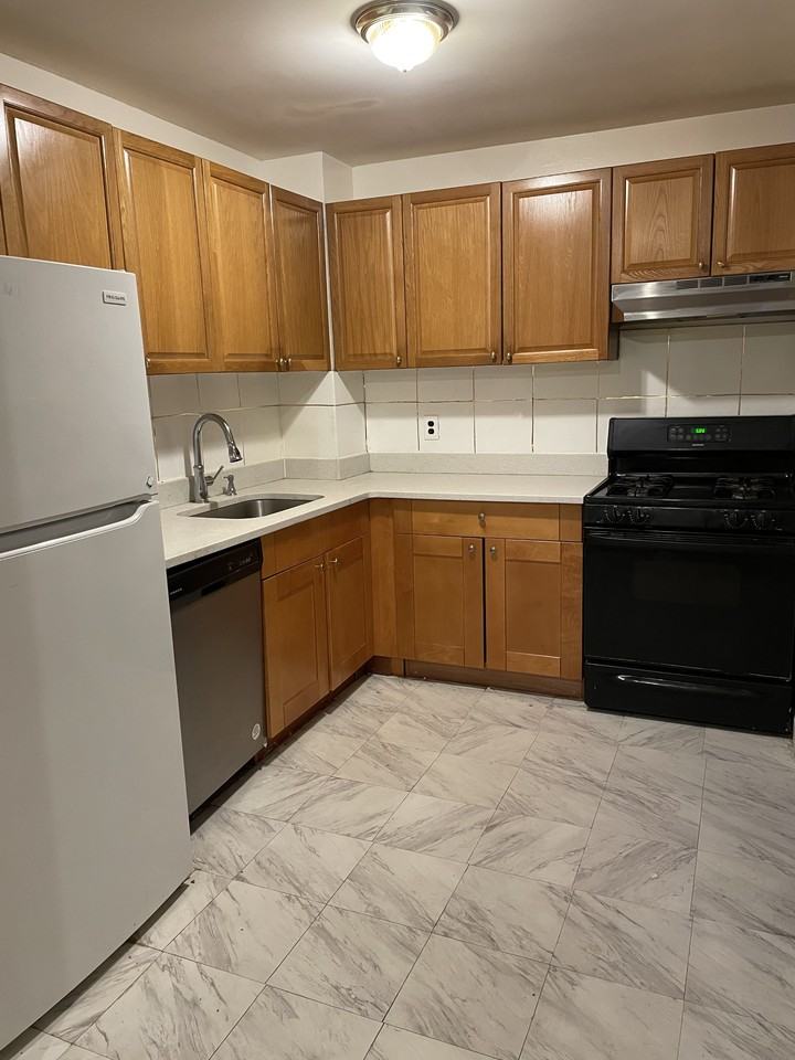 1023 Cricket Ln #1023 - Photo 2 of 19