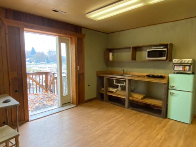 4072 Eastside Hwy #5 - Photo 3 of 6