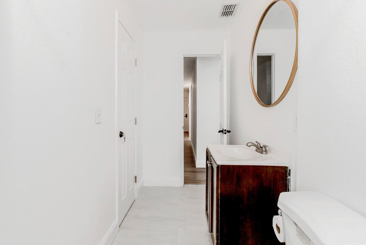 Lescot Ln - Photo 5 of 18