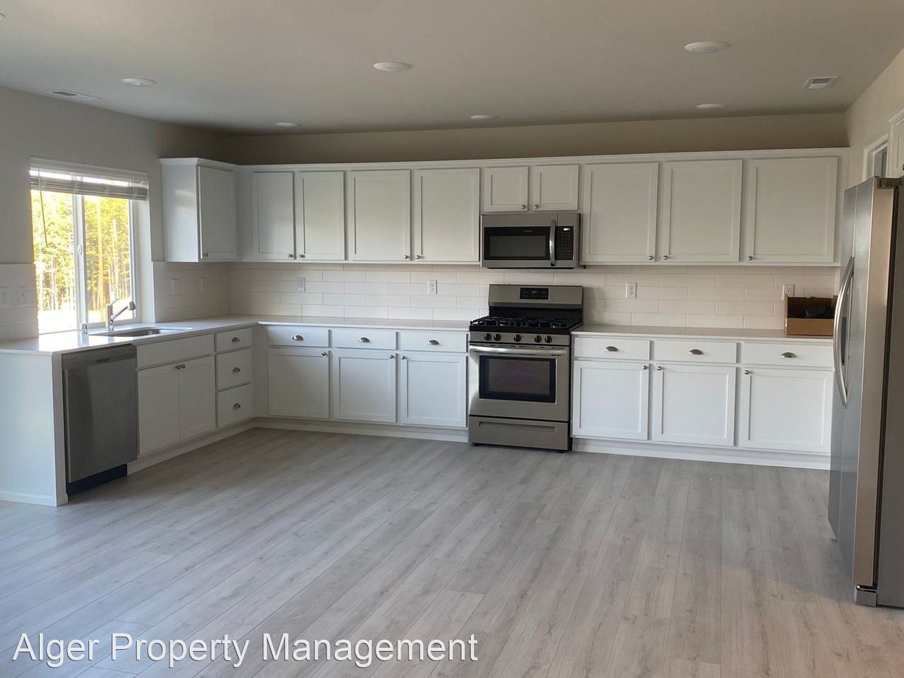100 Ne Belfair Sta - Photo 2 of 25