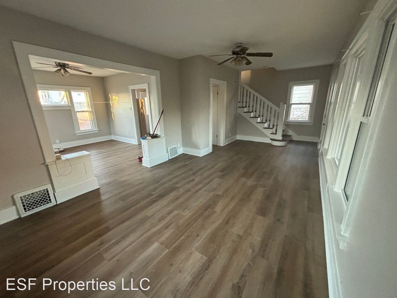 1628 W Palmer Ave - Photo 3 of 5