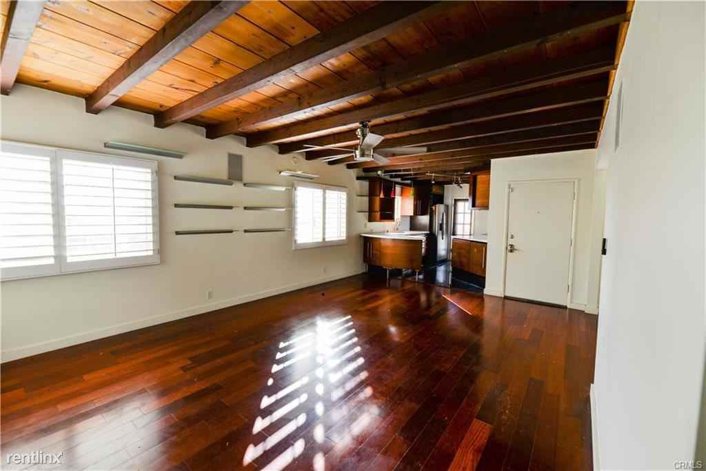 290 Broadway St #288 - Photo 2 of 10