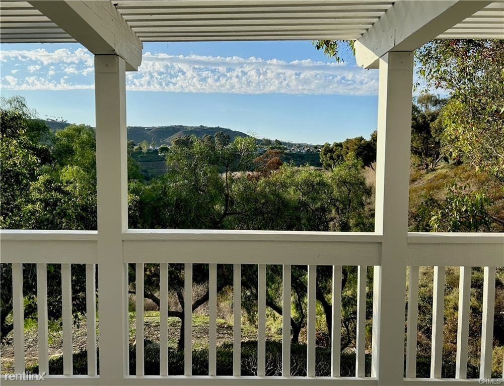 24011 Catamaran Way #3 - Photo 2 of 11