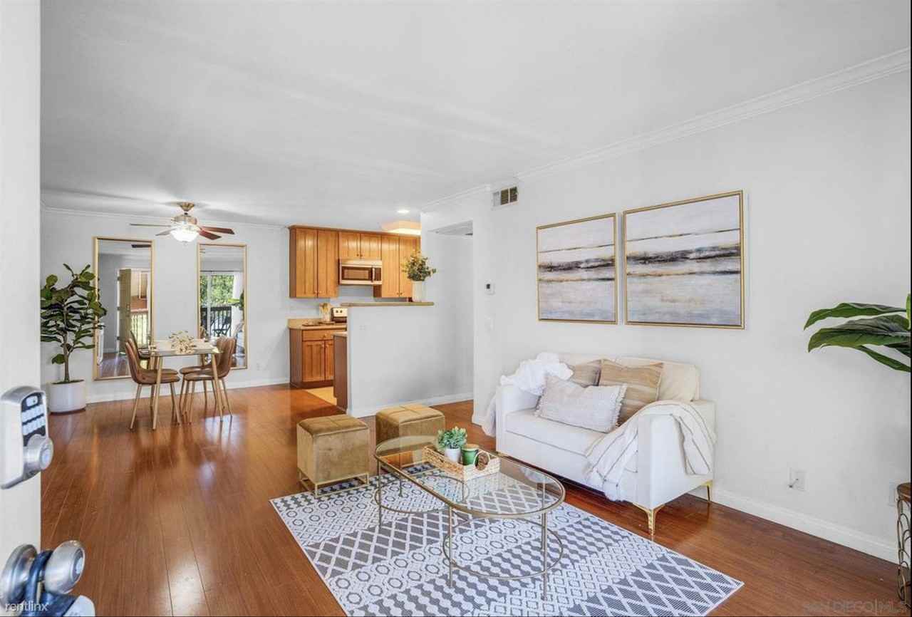 189 Chambers St - Photo 2 of 13