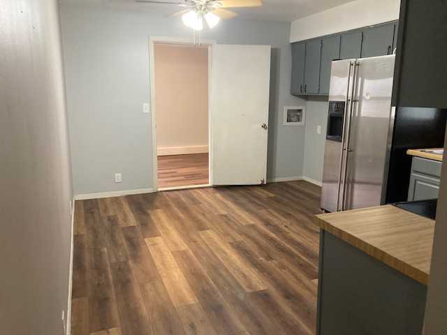 1113 East 10th Street - Photo 3 of 12