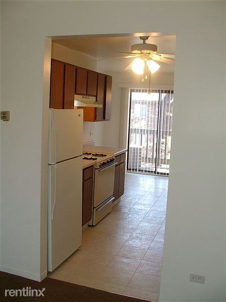 Willow Courts - Photo 3 of 11