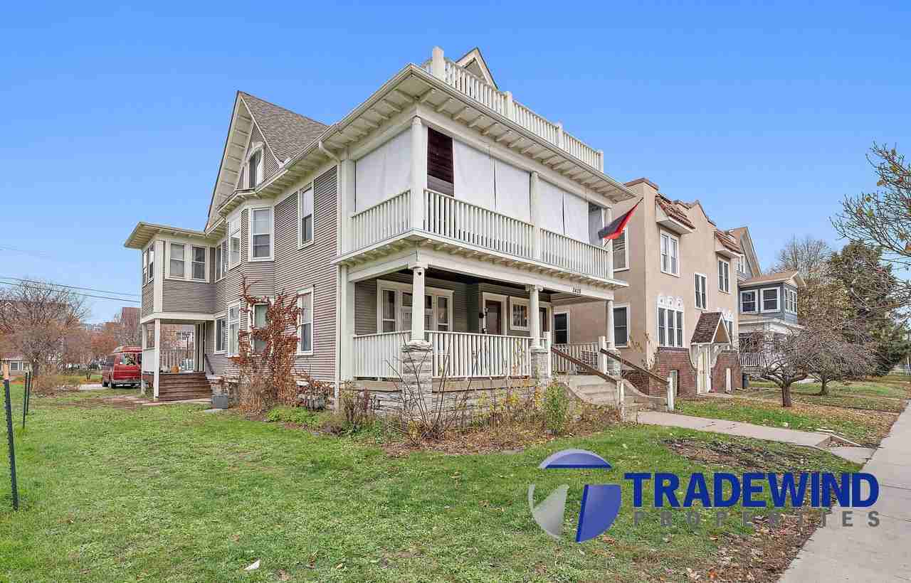 2428 Chicago Avenue #1