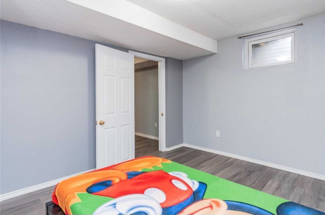 21 Catherine Drive - Photo 2 of 3